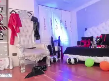 Chaturbate Live Porn of miss_nicolesds