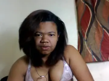 Chaturbate Free Porn Cam of lumira_belle