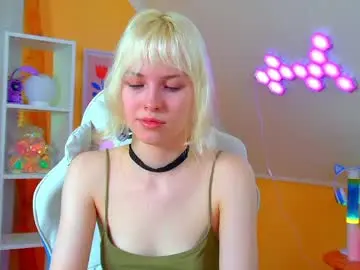Chaturbate Live Sex Cam of hannahhollis