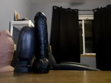 Chaturbate Live Sex Cam of woody1nut