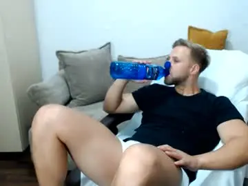 Chaturbate Live Sex of blondeagle