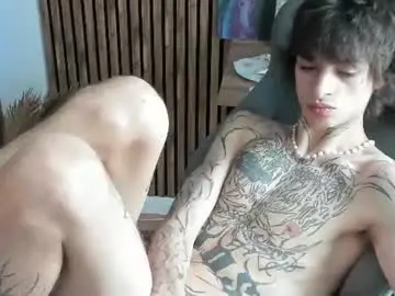 Chaturbate Live Sex Cam of oliverrgroove