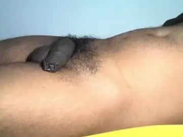 Chaturbate Live Porn of indian_student_for_milfs