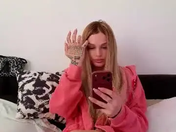 Chaturbate Live Sex Cam of smanuna