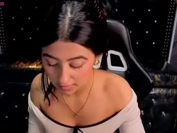Chaturbate Adult Webcam of catalella_little_b