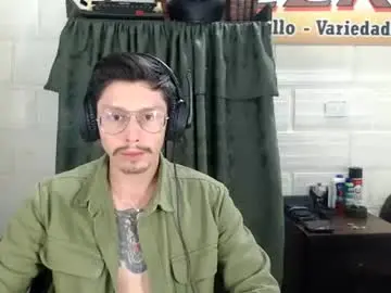 Chaturbate Watch Live Sex Cams of miguel__98