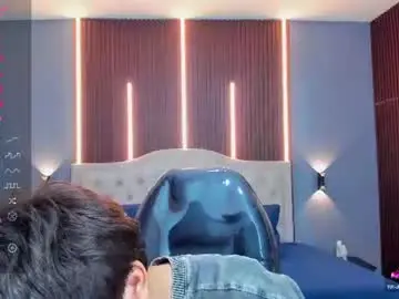 Chaturbate Live Sex of tommy18__