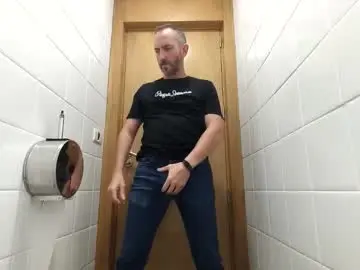 Chaturbate Adult Webcam of spanishharddick