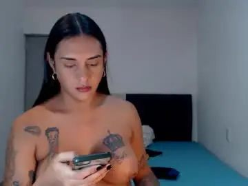 Chaturbate Live Sex Cam of sexynatalia25