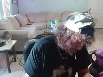 Chaturbate Free Porn Cam of 2dirtyhillbillies