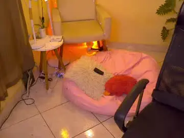 Chaturbate Free Live Porn of blueflora