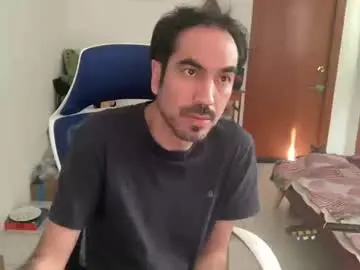 Chaturbate Adult Video Chat of masked_latin_noir