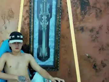 Chaturbate Watch Live Sex Cams of monky_0002