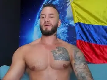 Chaturbate Best live sex cam show of delessandro_world