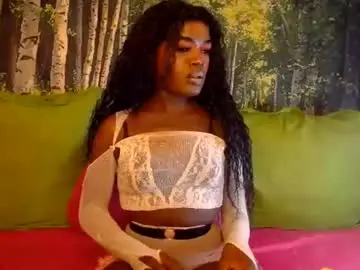 Chaturbate Live Porn of lucile_carrie