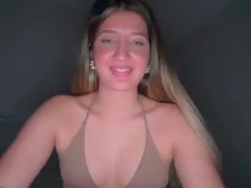 Chaturbate Live Sex Cam of teffsweet18