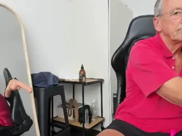 Chaturbate Nude Webcam of 200gentleman