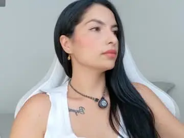 Chaturbate Watch Live Sex Cams of almatease