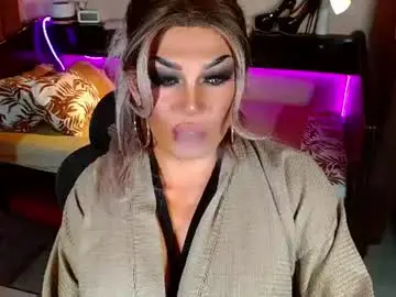 Chaturbate Live Sex Cam of imurwildtruequeen