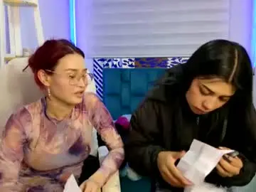 Chaturbate Free Live Porn of naomy_hot04