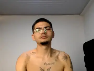 Chaturbate Live Sex of skinny_badboy