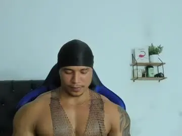 Chaturbate Sex Chat of adam_boss