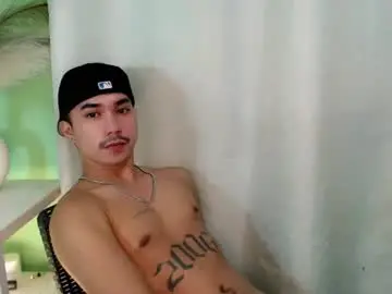 Chaturbate Free Live Porn of dave_cummers