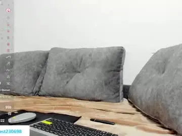 Chaturbate Live Sex Cam of dylan_starxx