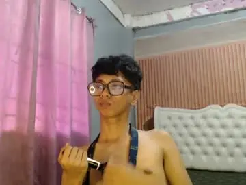 Chaturbate Watch Live Sex Cams of nerdy_nate