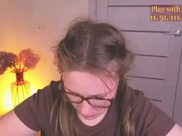 Chaturbate Free Porn Cam of cute_darina