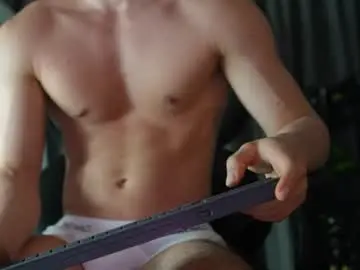 Chaturbate Nude Webcam of max_cortes1_