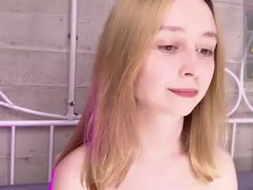 Chaturbate Watch Live Sex Cams of sweatee_fluff