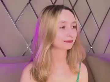 Chaturbate Sex Cam of sweatee_fluff