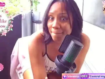 Chaturbate Adult Webcams of yayamuse