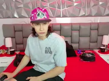 Chaturbate Best live sex cam show of cloeymiller
