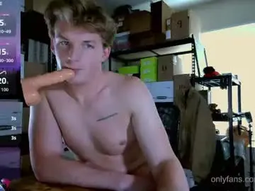 Chaturbate Nude Webcam of deeyungguy