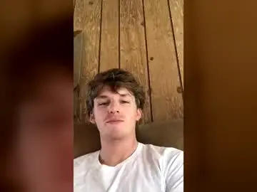 Chaturbate Free Live Porn of deeyungguy
