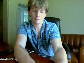 Chaturbate Free Porn Cam of deeyungguy