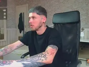 Chaturbate Free Porn Cam of jonahshaw