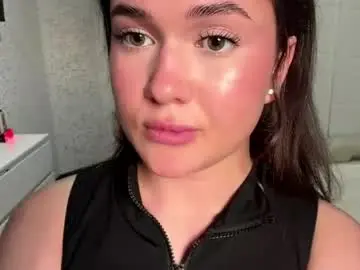 Chaturbate Best live sex cam show of peaachyvibe