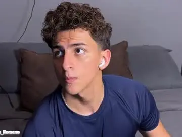 Chaturbate Adult Webcams of salvatore_romanoo