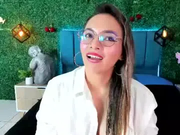 Chaturbate Live Sex Cam of kiaraa88