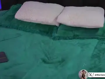 Chaturbate Free Porn Cam of mariana_monroe04