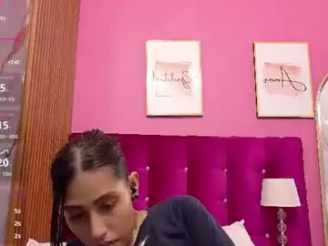 Chaturbate Sex Chat of skinnyneighbour_