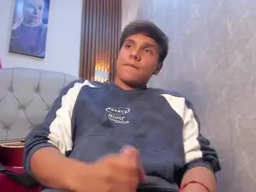 Chaturbate Best live sex cam show of thiago_kozak
