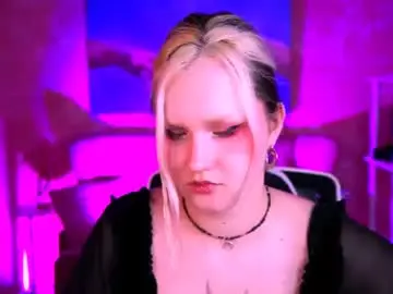 Chaturbate Free Porn Cam of violettwoods