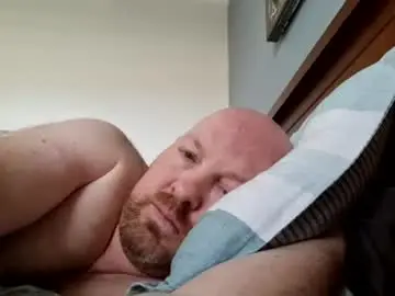 Chaturbate Free Live Porn of kiwiben45