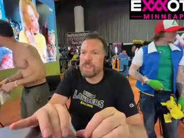 Chaturbate Live Sex Cam of ryanlanders