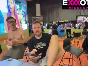 Chaturbate Sex Cam of ryanlanders