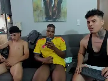 Chaturbate Best live sex cam show of straight__friends